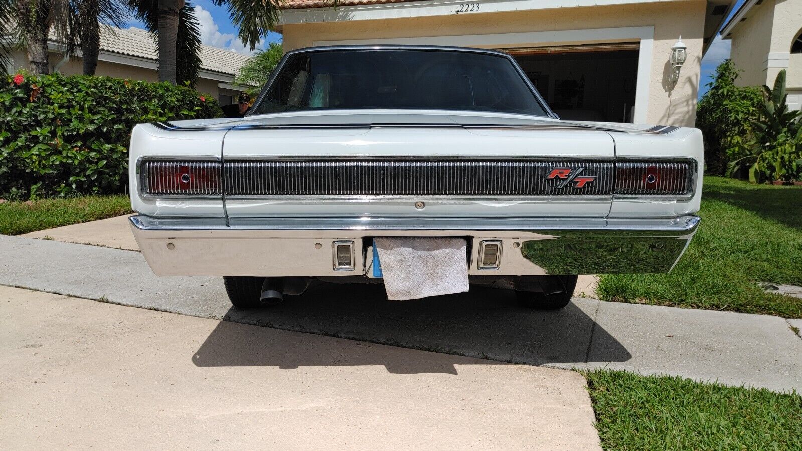 Dodge-Coronet-Coupe-1967-White-Black-143232-17