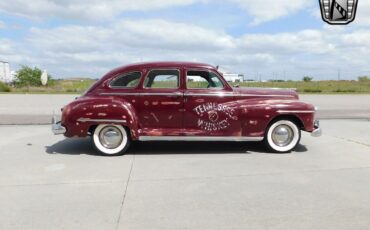 Dodge-Custom-1948-Burgundy-Brown-95872-3