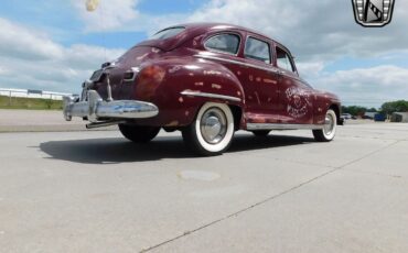 Dodge-Custom-1948-Burgundy-Brown-95872-7