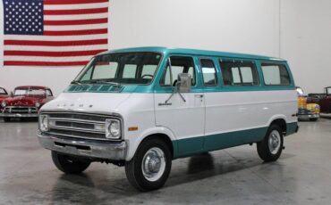 Dodge D-300 Van 1976