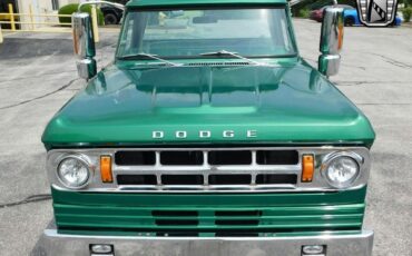 Dodge-D-Series-Cabriolet-1969-Green-Green-111679-3