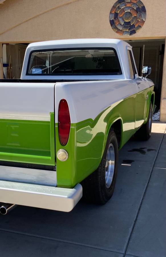 Dodge-D200-1969-green-3219-2