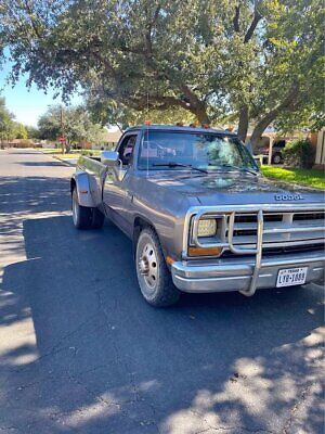 Dodge D350 Pickup 1989 à vendre