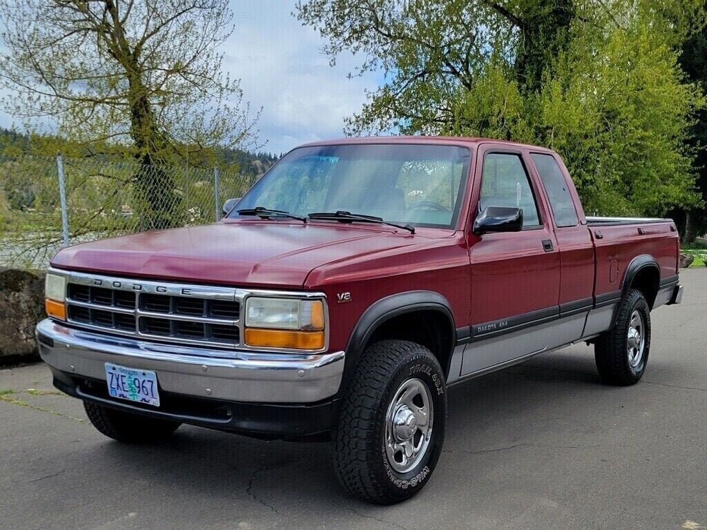 Dodge-Dakota-1995-Burgundy-305614-1