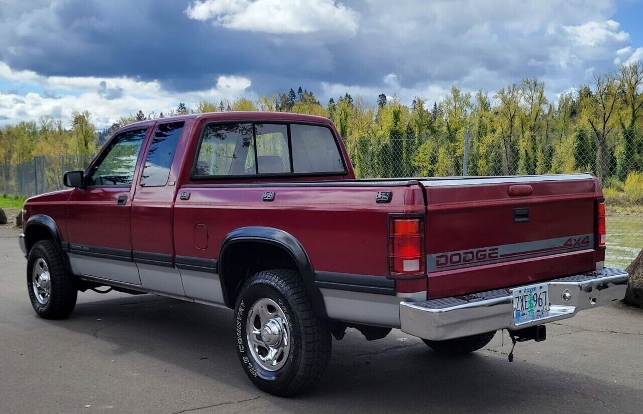 Dodge-Dakota-1995-Burgundy-305614-6