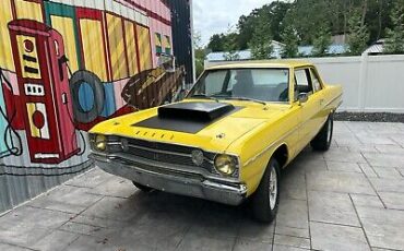 Dodge-Dart-1967-Yellow-198683-1