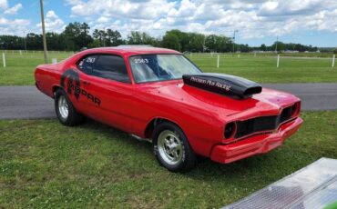 Dodge-Dart-1976-red-161