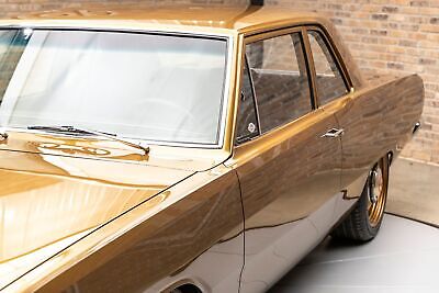 Dodge-Dart-Coupe-1968-Gold-Black-2-20