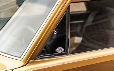 Dodge-Dart-Coupe-1968-Gold-Black-2-22