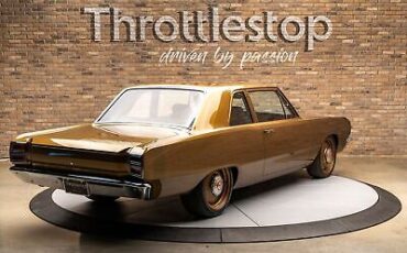 Dodge-Dart-Coupe-1968-Gold-Black-2-5