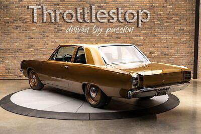 Dodge-Dart-Coupe-1968-Gold-Black-2-6