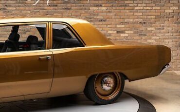 Dodge-Dart-Coupe-1968-Gold-Black-2-9