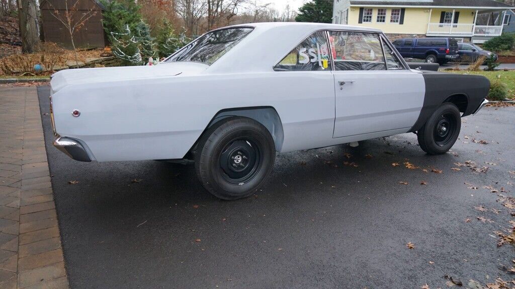 Dodge-Dart-Coupe-1968-Gray-0-3