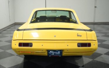 Dodge-Dart-Coupe-1970-Banana-Black-127552-9