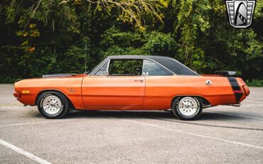 Dodge-Dart-Coupe-1972-Orange-Black-130016-3