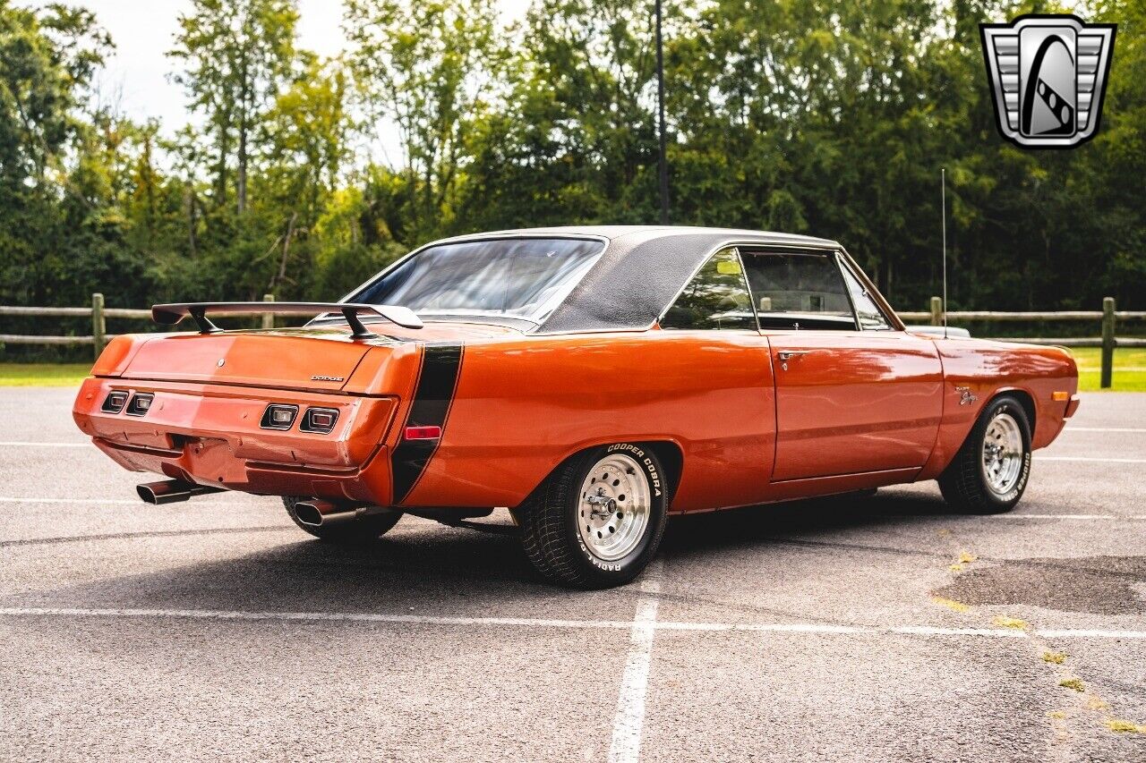 Dodge-Dart-Coupe-1972-Orange-Black-130016-6