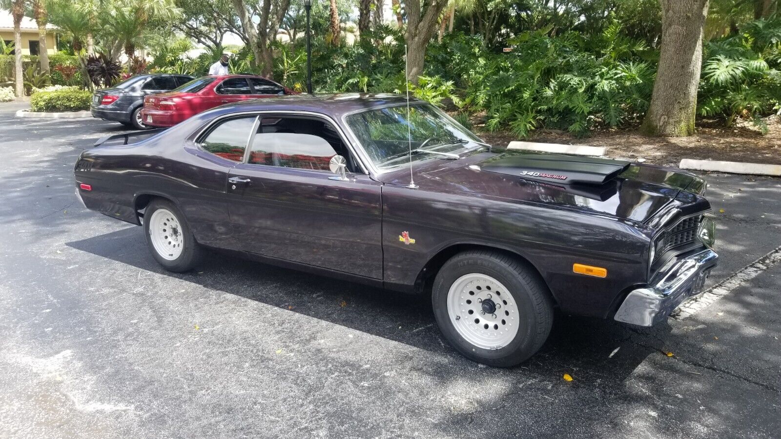 Dodge-Dart-Coupe-1973-Gray-Black-99999-3