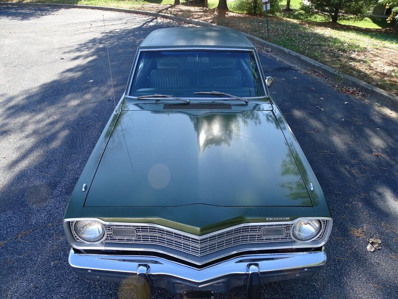 Dodge-Dart-Coupe-1973-Green-Green-52080-9