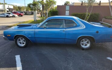 Dodge-Dart-Coupe-1975-Blue-Blue-99999-14