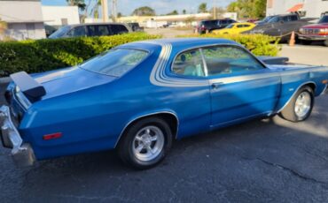 Dodge-Dart-Coupe-1975-Blue-Blue-99999-5