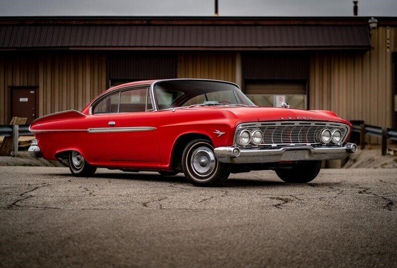 Dodge-Dart-Phoenix-Coupe-1961-Red-Red-10897-2