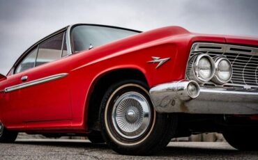 Dodge-Dart-Phoenix-Coupe-1961-Red-Red-10897-4