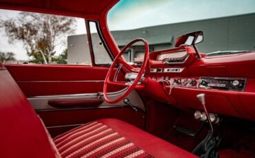 Dodge-Dart-Phoenix-Coupe-1961-Red-Red-10897-8