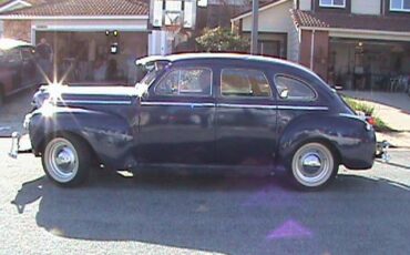 Dodge-Luxury-liner-1941-13840