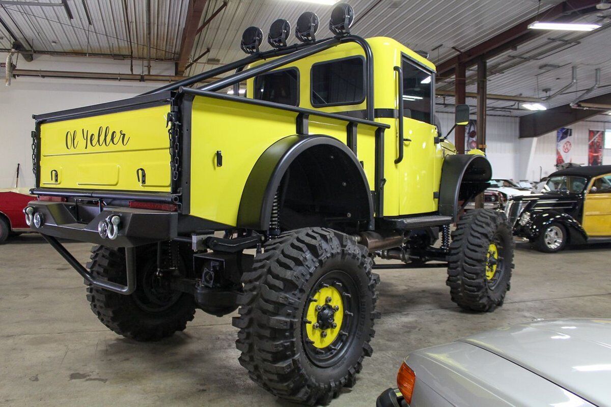 Dodge-M-37-1954-Yellow-Black-93-4