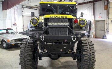 Dodge-M-37-1954-Yellow-Black-93-7