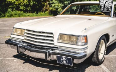 Dodge-Magnum-Coupe-1978-White-Tan-136826-10