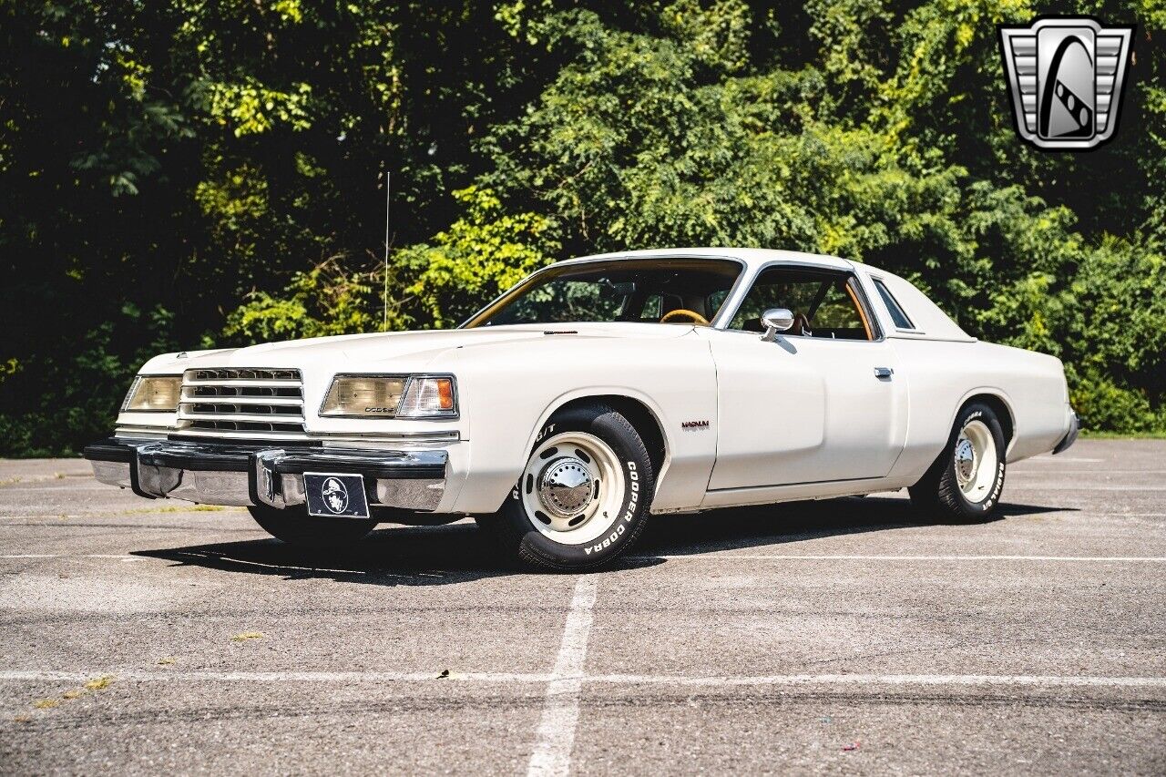 Dodge-Magnum-Coupe-1978-White-Tan-136826-2