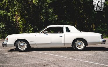 Dodge-Magnum-Coupe-1978-White-Tan-136826-3