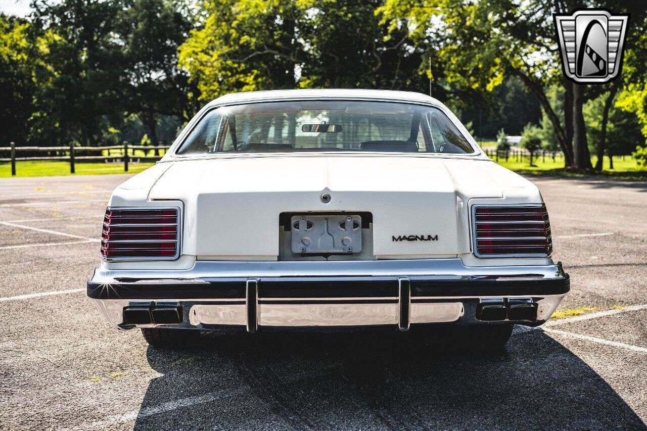 Dodge-Magnum-Coupe-1978-White-Tan-136826-5