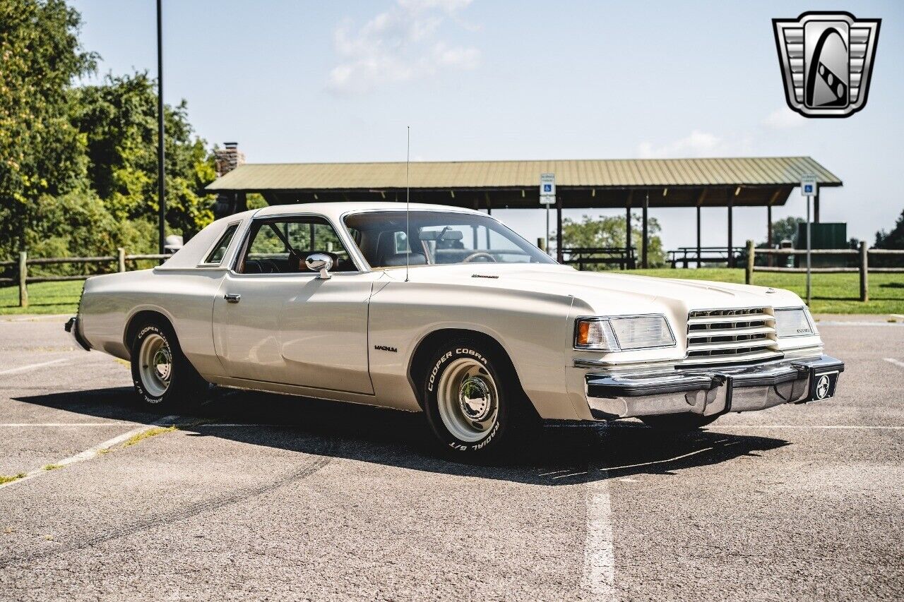 Dodge-Magnum-Coupe-1978-White-Tan-136826-8