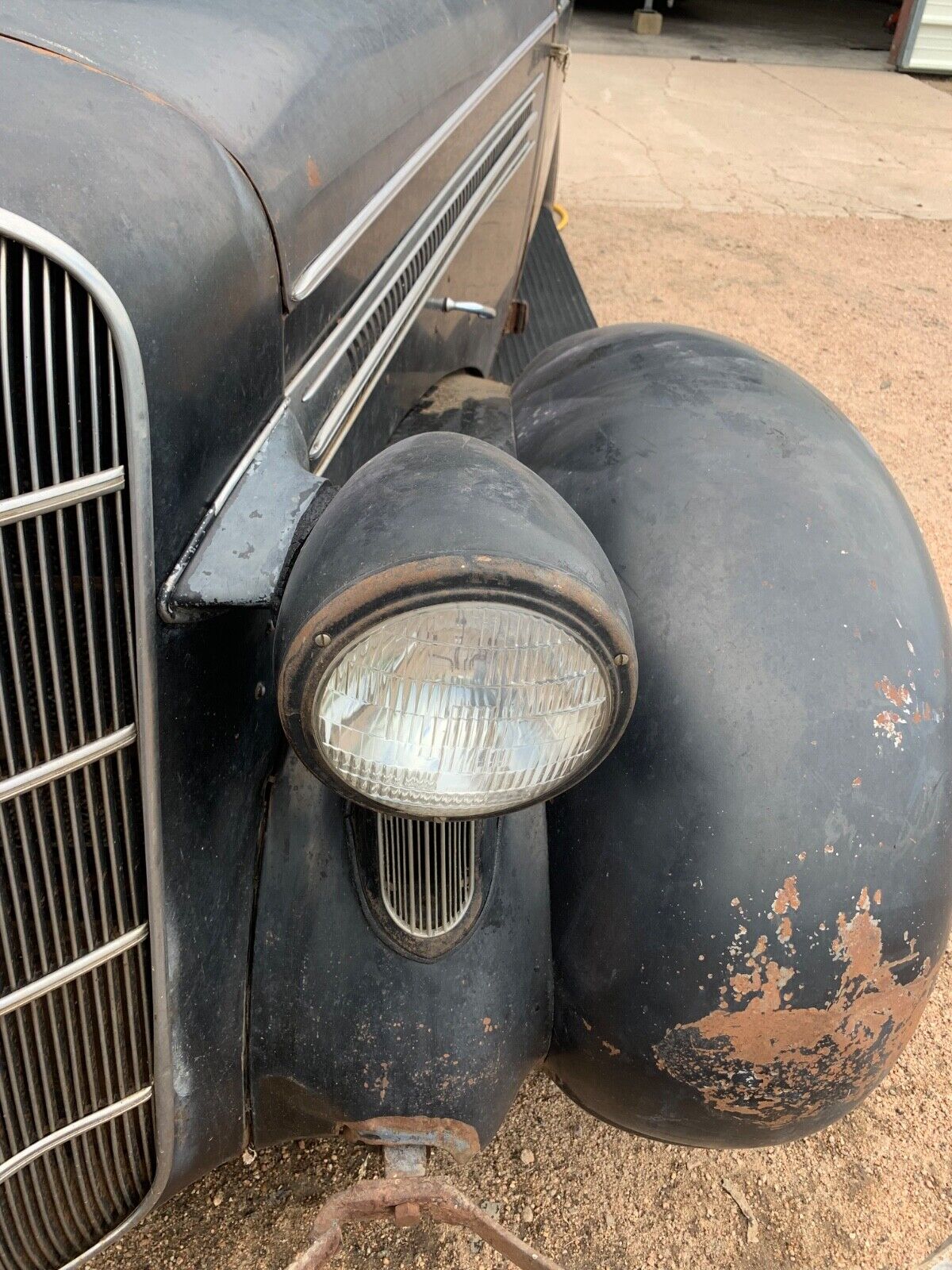 Dodge-Other-Coupe-1936-Black-Brown-999999-12