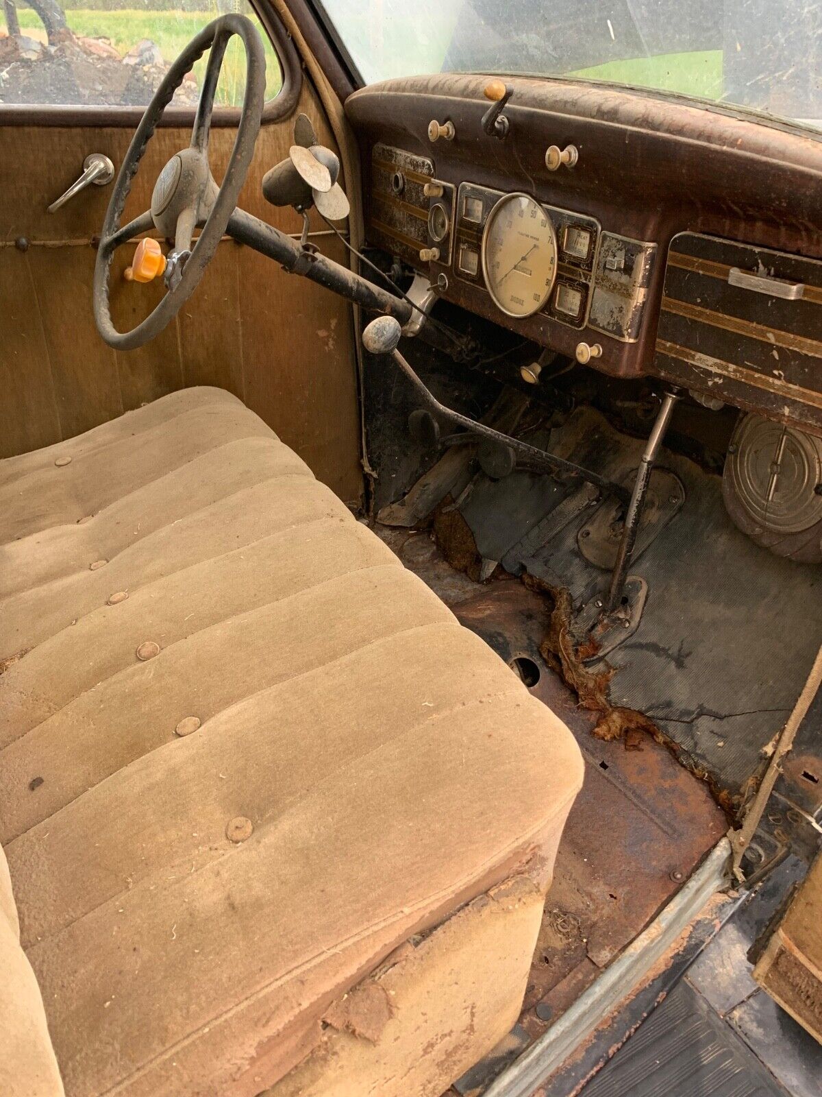 Dodge-Other-Coupe-1936-Black-Brown-999999-19