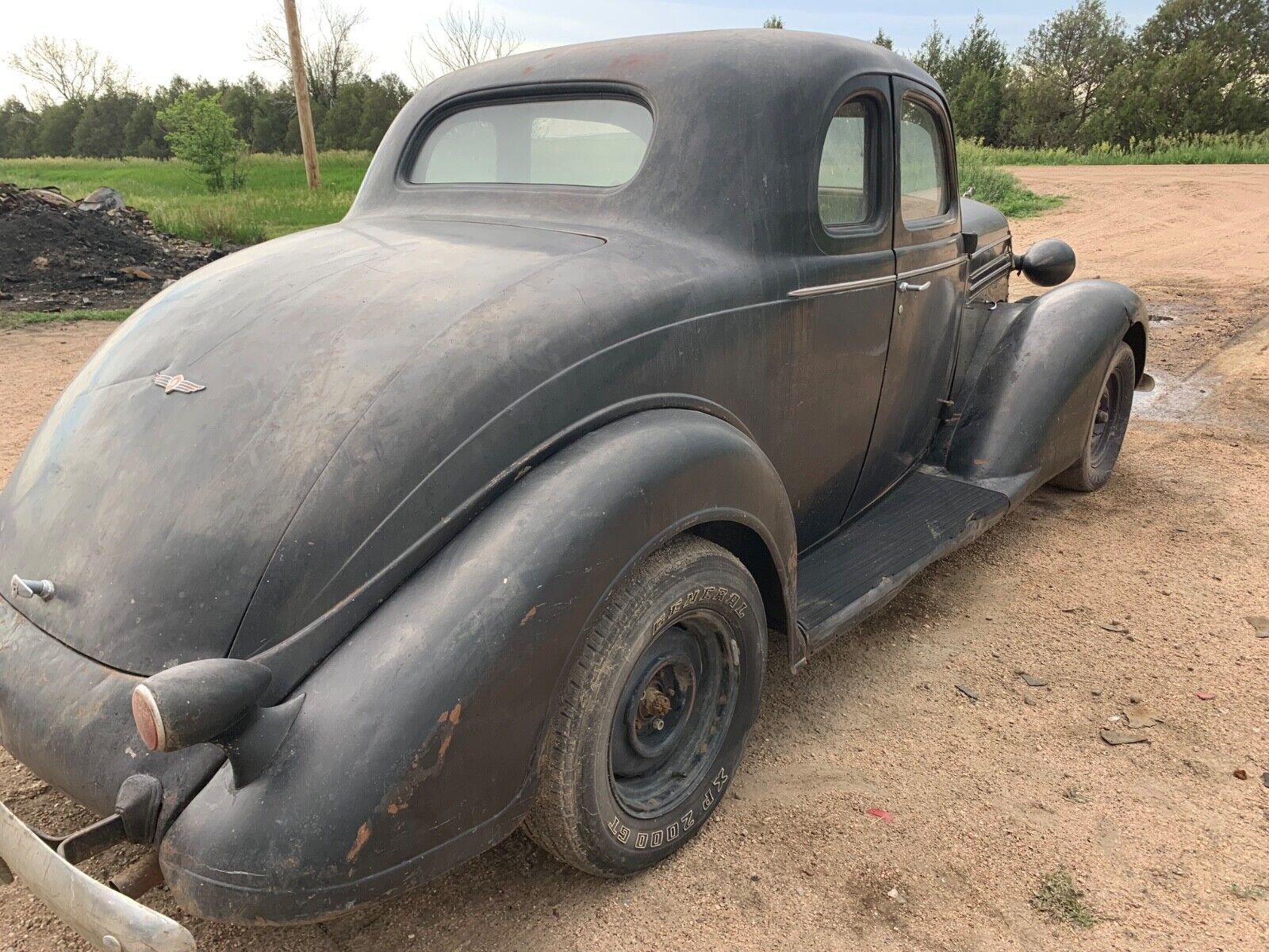 Dodge-Other-Coupe-1936-Black-Brown-999999-7