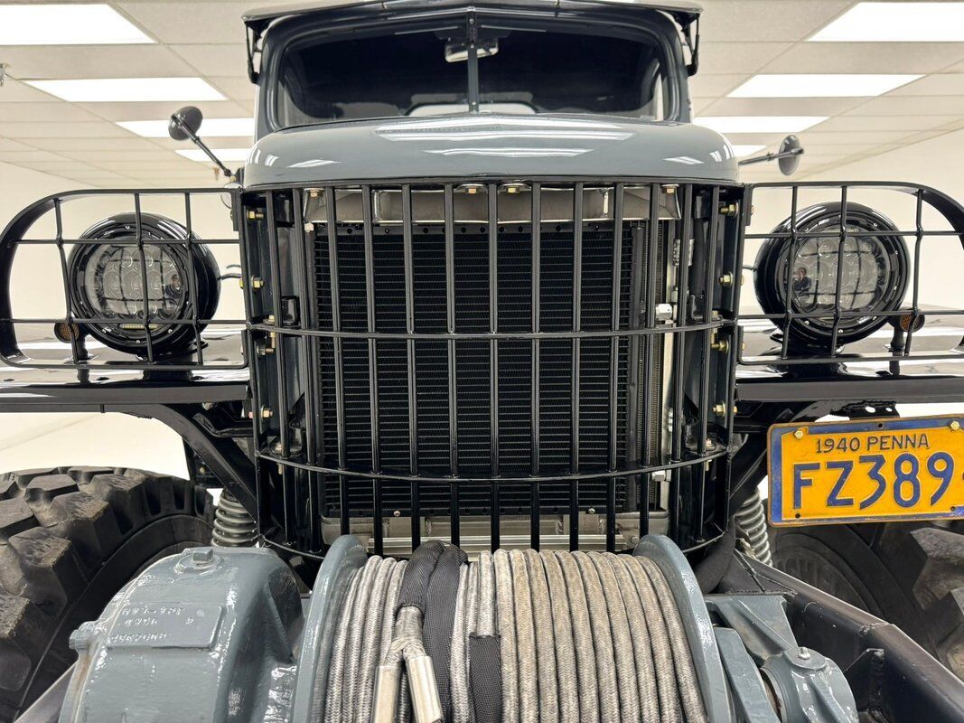 Dodge-Other-Pickups-Pickup-1940-Gray-Black-159-8