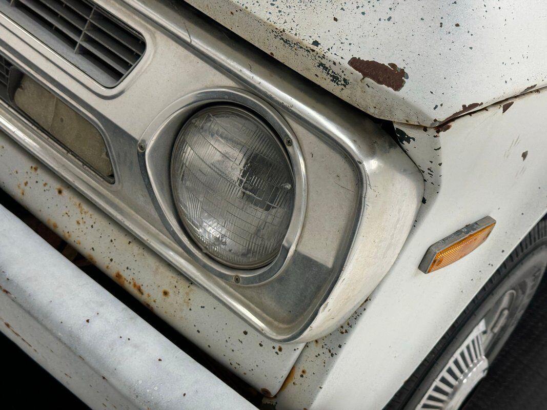 Dodge-Other-Pickups-Pickup-1970-White-Green-78573-9