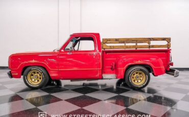 Dodge-Other-Pickups-Pickup-1979-Red-Black-25569-2