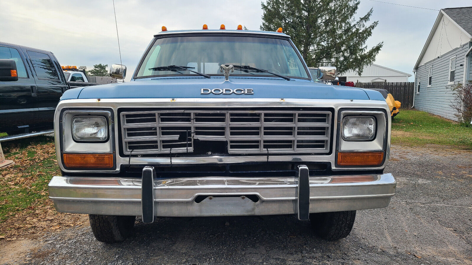 Dodge-Other-Pickups-Pickup-1985-Blue-Blue-205605-3