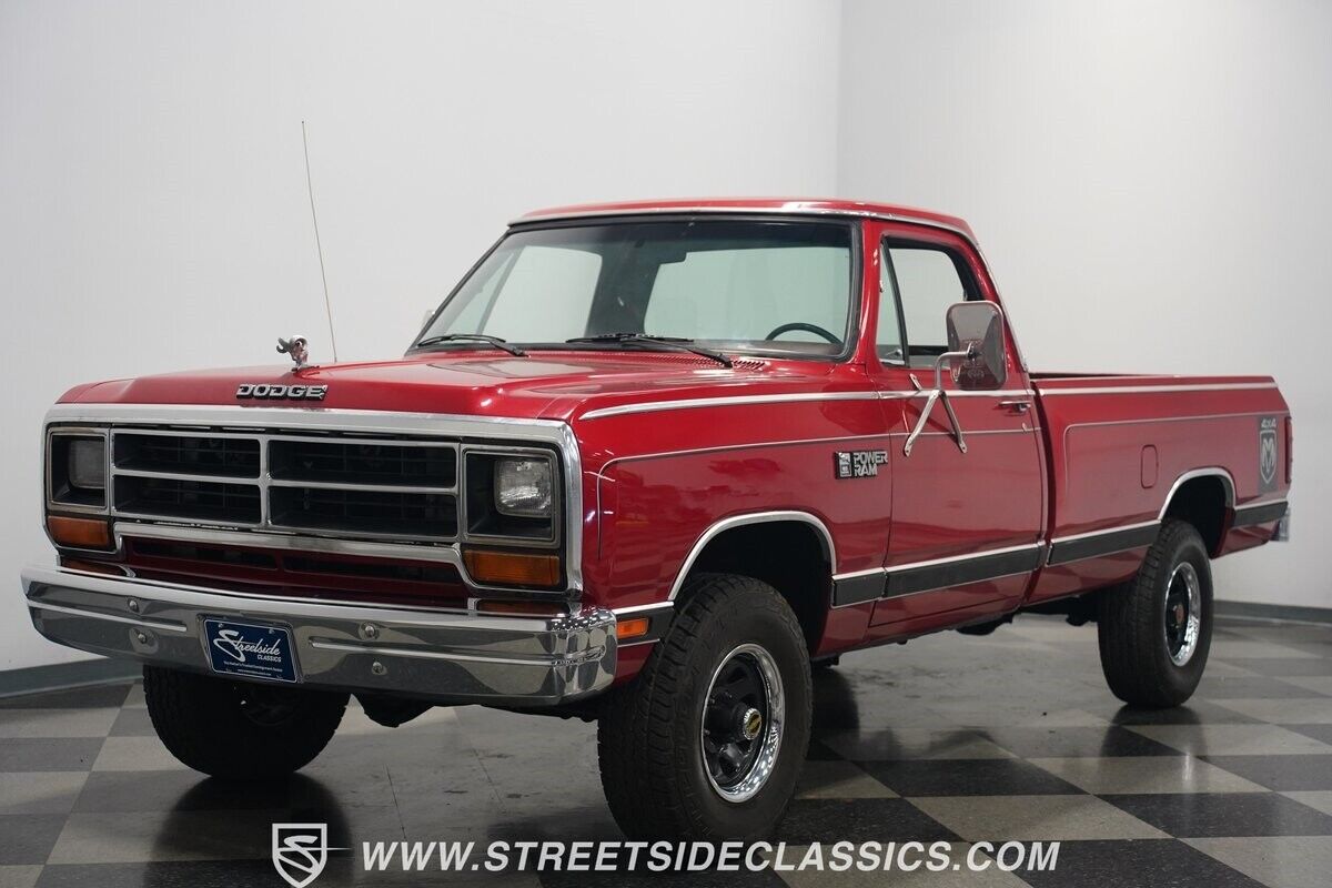 Dodge-Other-Pickups-Pickup-1985-Red-Red-114807-6