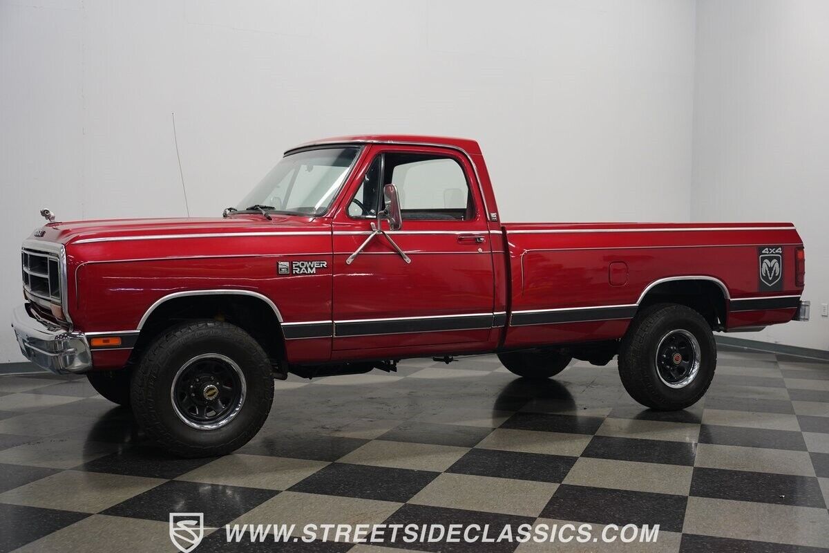 Dodge-Other-Pickups-Pickup-1985-Red-Red-114807-8