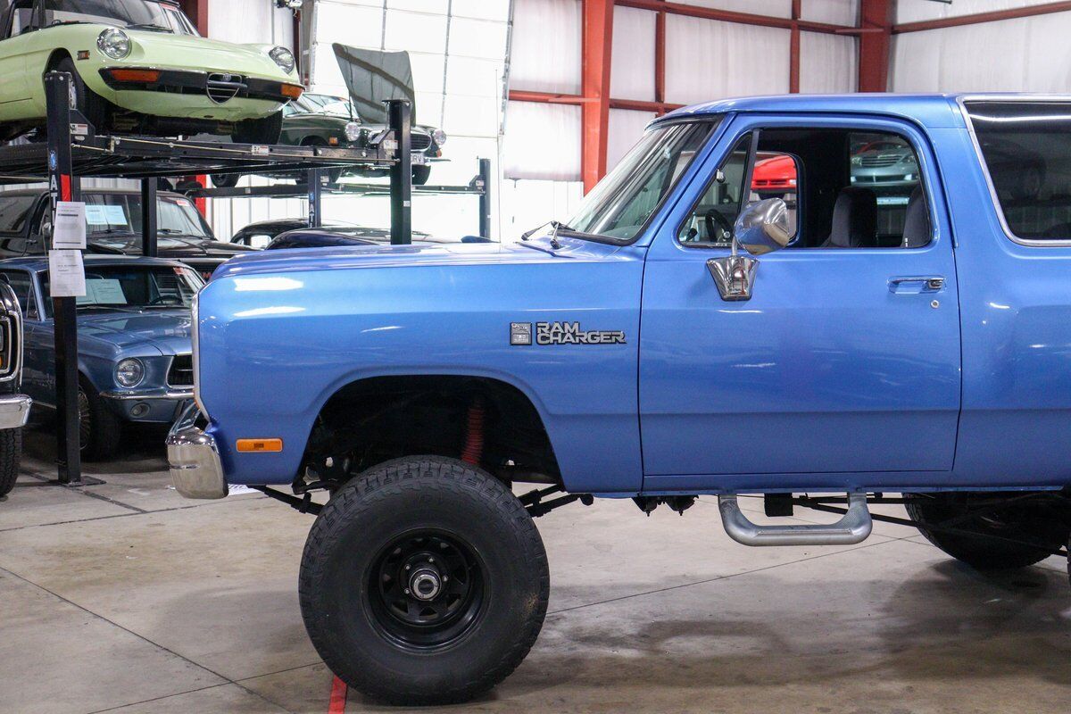 Dodge-Other-Pickups-Pickup-1986-Blue-Gray-82674-2