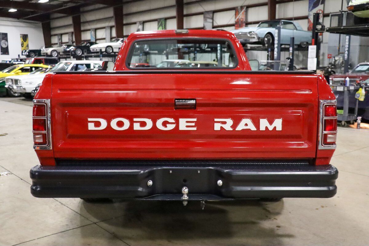 Dodge-Other-Pickups-Pickup-1987-Red-Red-43660-6