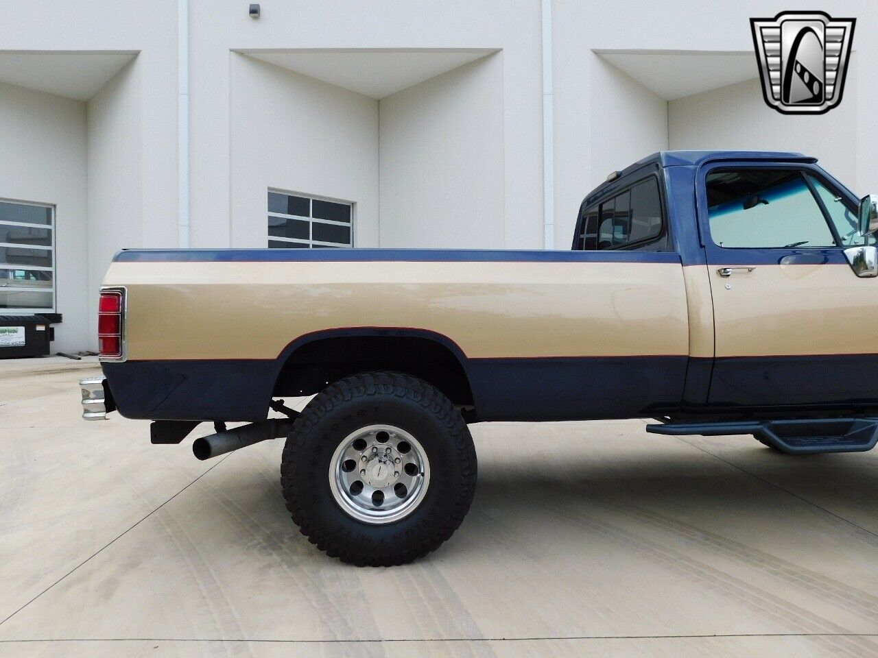 Dodge-Other-Pickups-Pickup-1990-Brown-Blue-196700-11