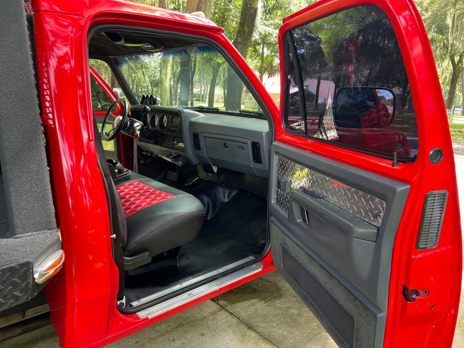 Dodge-Other-Pickups-Pickup-1991-Red-Black-8047-15