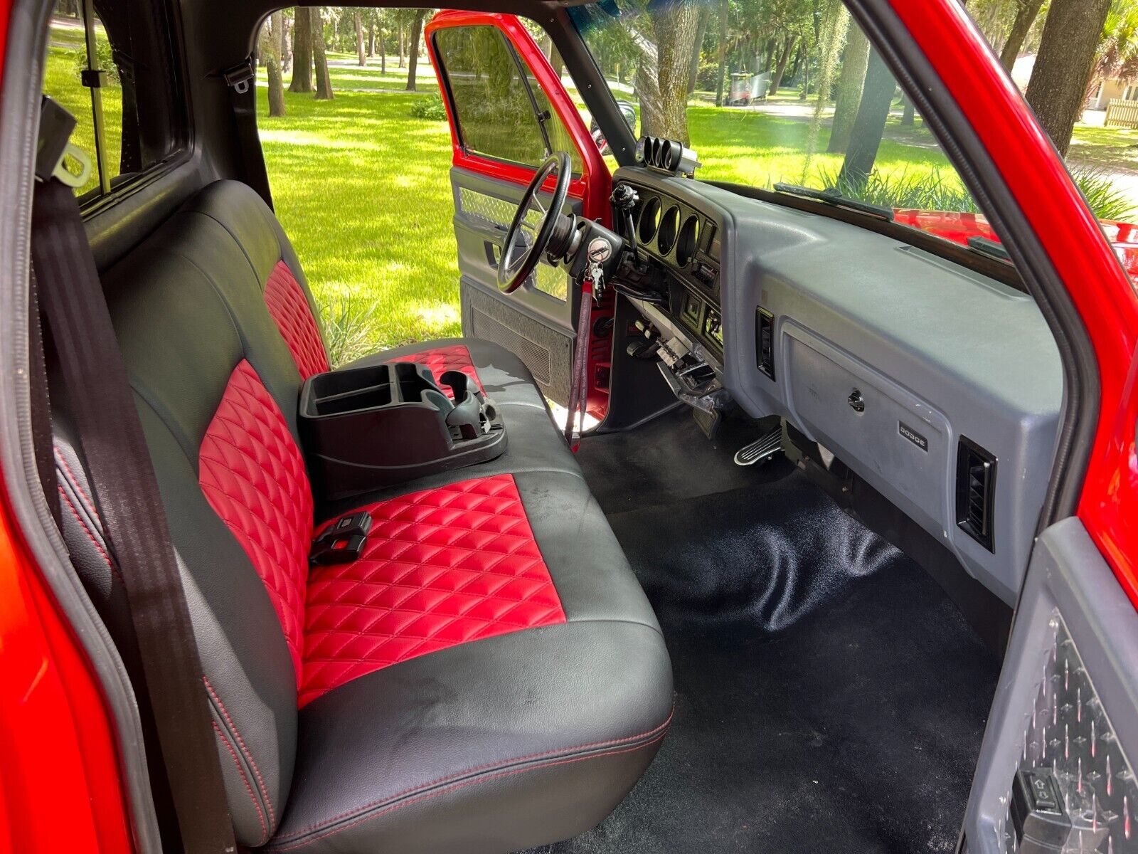 Dodge-Other-Pickups-Pickup-1991-Red-Black-8047-16