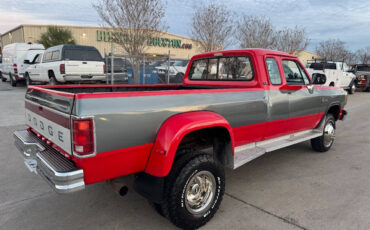 Dodge-Other-Pickups-Pickup-1993-Red-Gray-227561-5